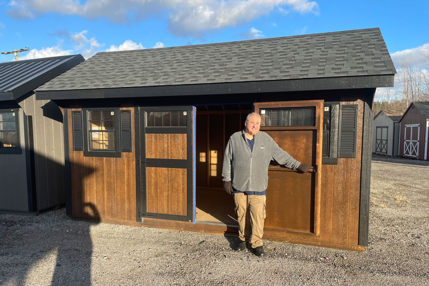 Gary showing a Mast Mini-Barn